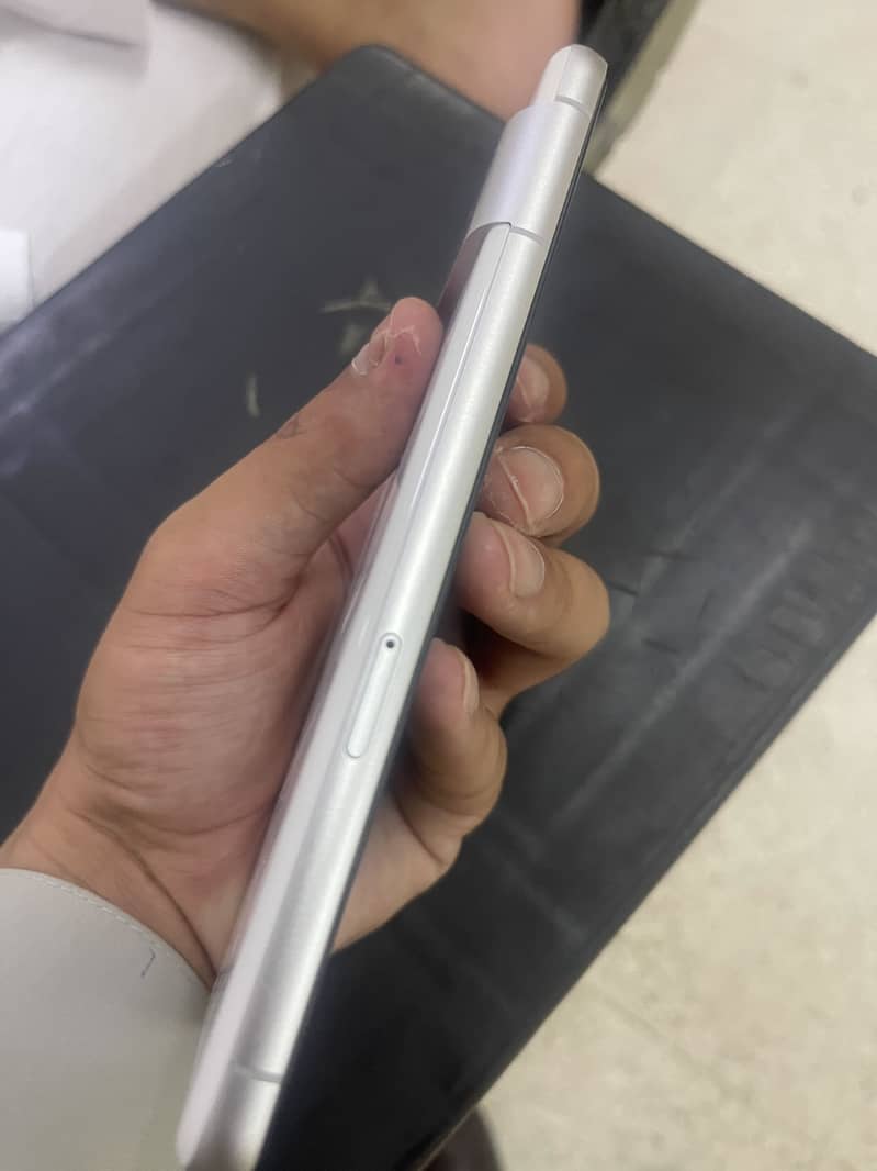 Google Pixel 7 3
