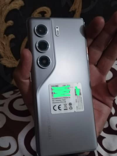 Tecno Camon 40 pro 256gb