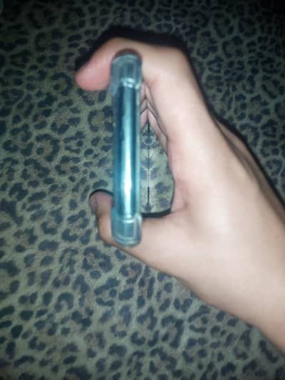 Apple iPhone 7