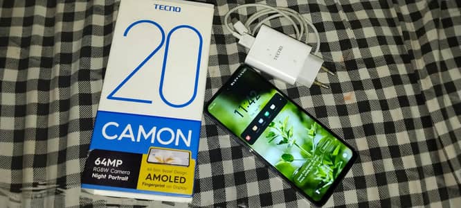 Tecno CAMON 20