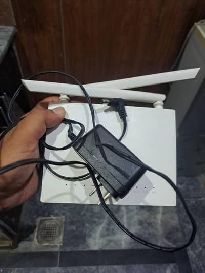Single Band Internet Device