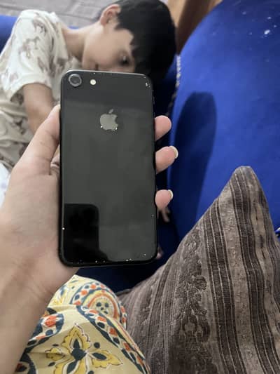 Apple iPhone 7