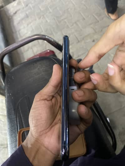 Apple iPhone 11 Pro Max