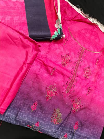 ladies 3 piece unstitched lawn suit