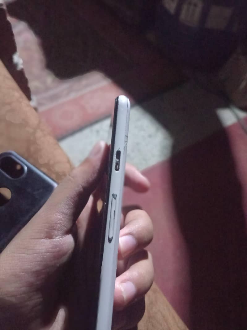Google Pixel 3 4