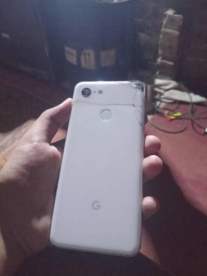 Google Pixel 3 5