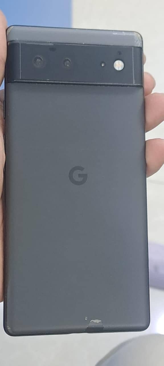 Google Pixel 6 4
