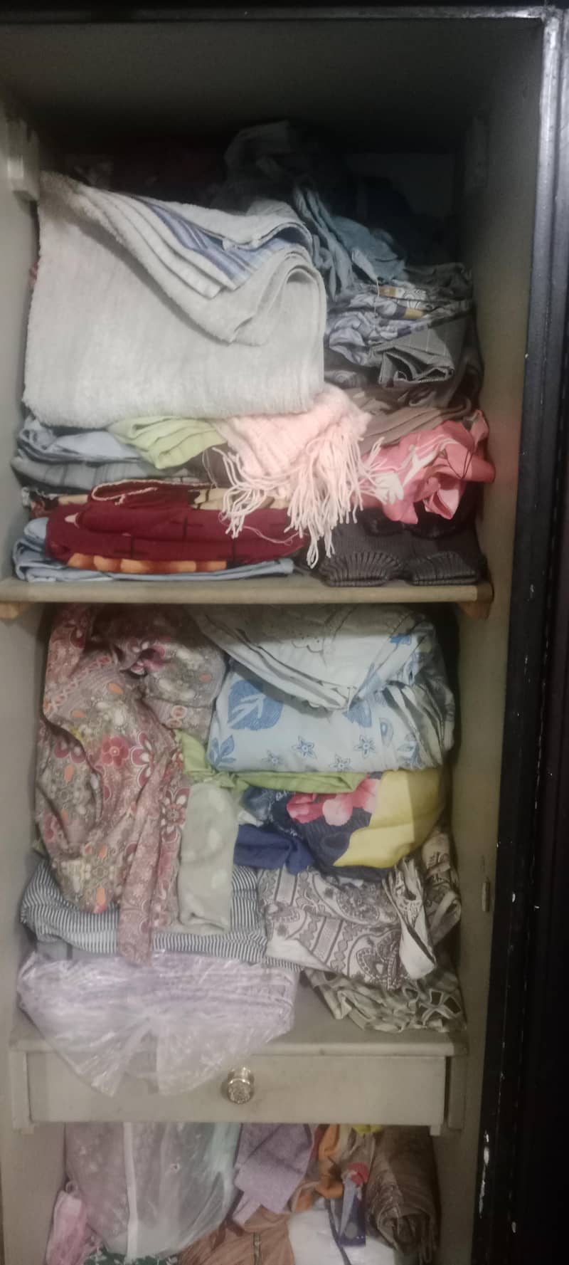 wardrobe 1