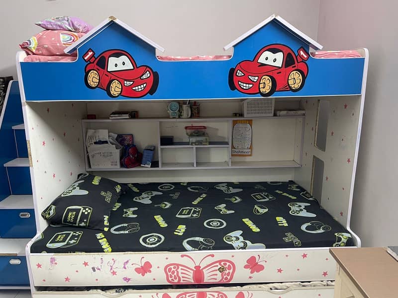 Bunk bed 0