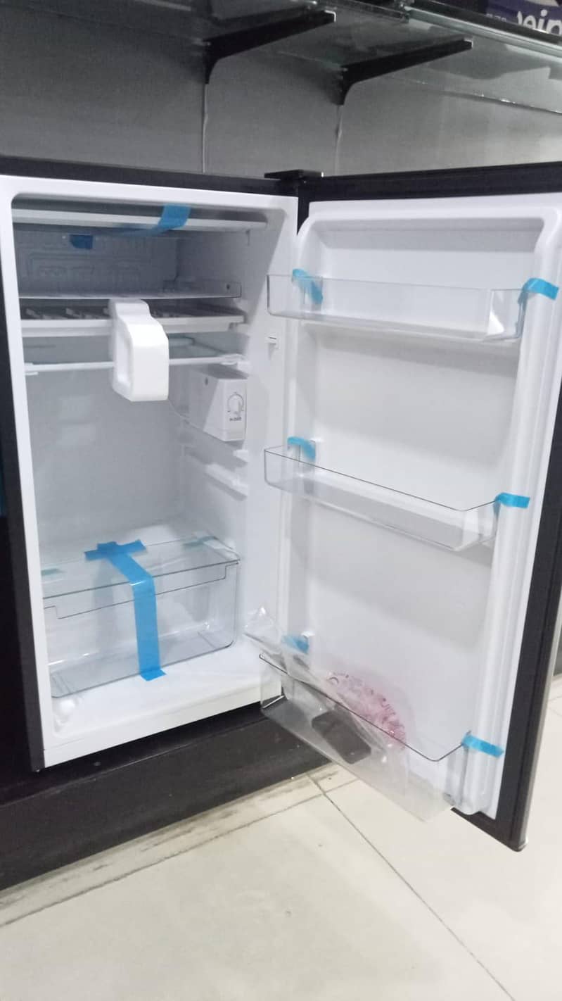 Mini fridge 1