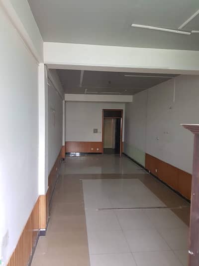 OFFICE / SHOP F-11 ISLAMABAD RENT COMING 60000 MONTHLY DEMAND 165 LAKH