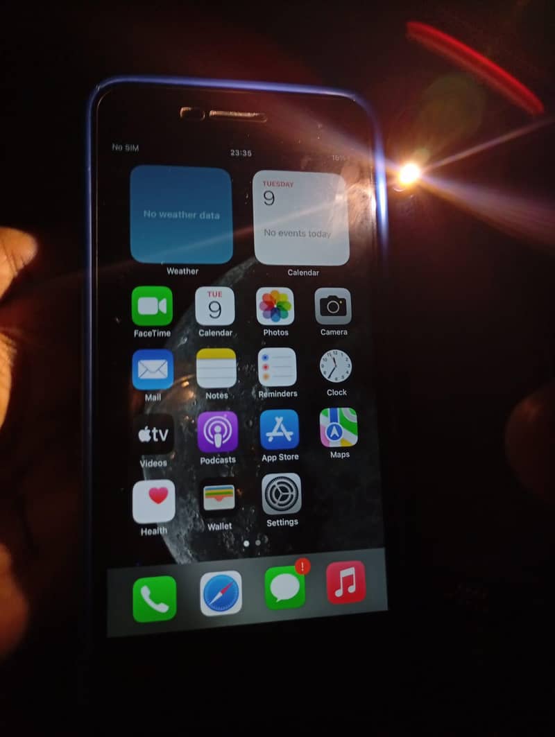 Apple iPhone 8 Plus 8