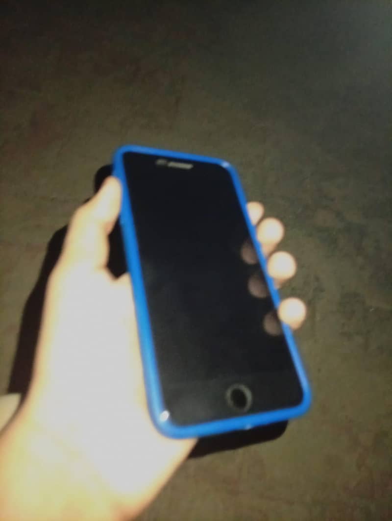 Apple iPhone 8 Plus 10