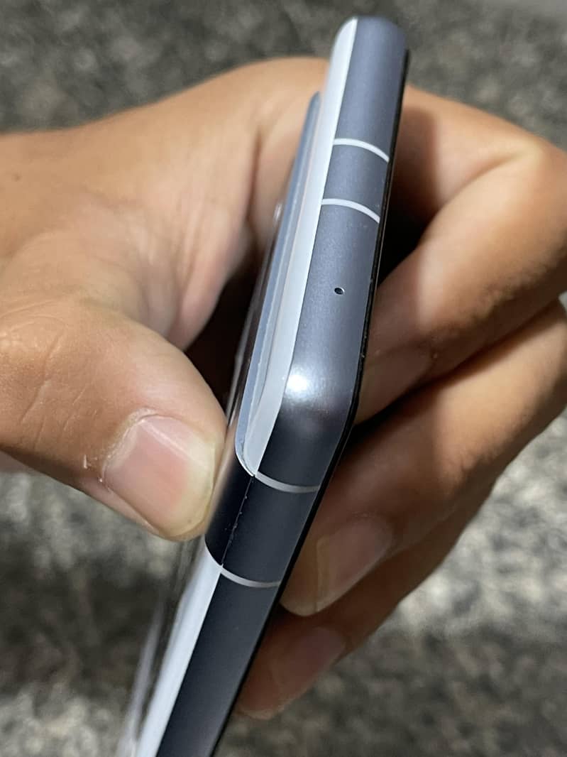 Google Pixel 7a 3