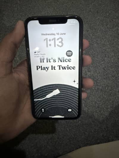 Apple iPhone XR