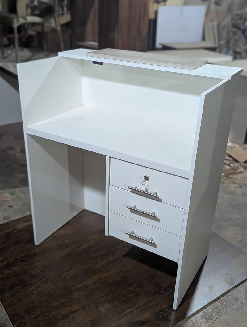 reception counter 19