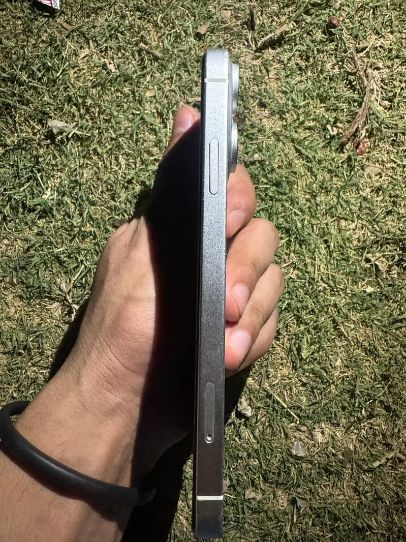 Apple iPhone 11 2
