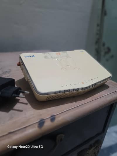 Huawei fiber EchoLife HG8145C wifi router