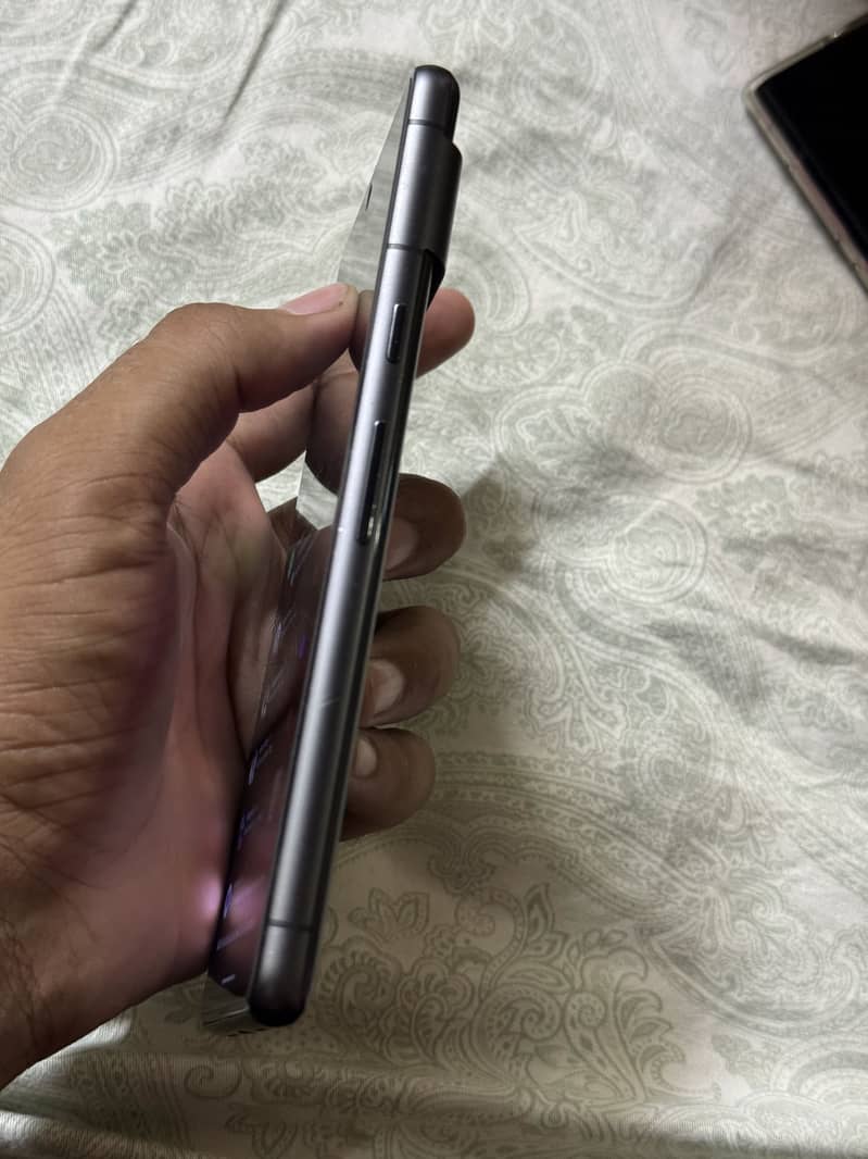 Google Pixel 7 5