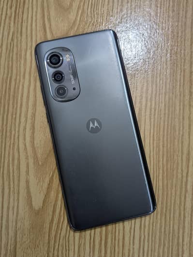 Motorola Edge | 8GB | 256GB | AMOLED Display | 9/10 condition