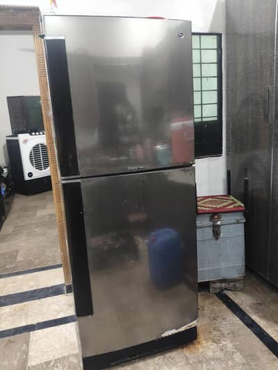 PEL Desire Refrigerator Description