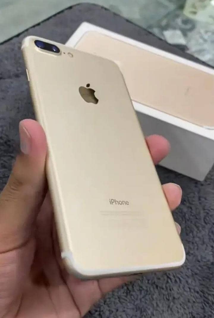 Apple iPhone 7 Plus 1