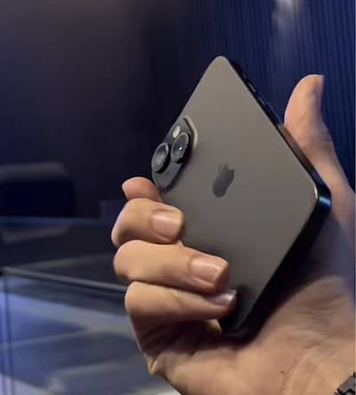 Apple iPhone 15