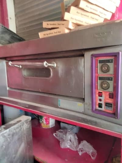 restaurant pizza shoarma ka Saman sale 03247137538