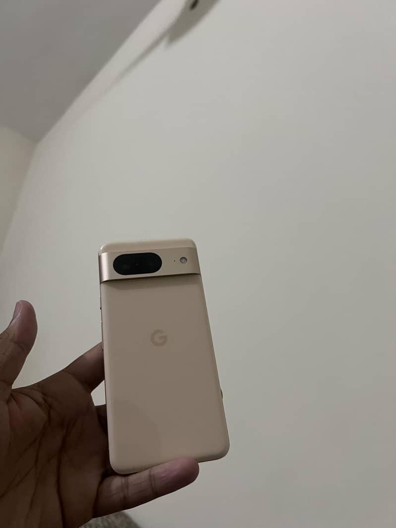 Google Pixel 8 5