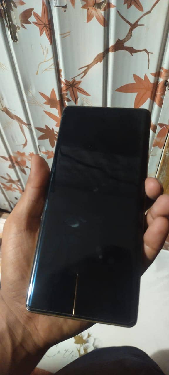 Infinix Note 40 Pro Plus 12