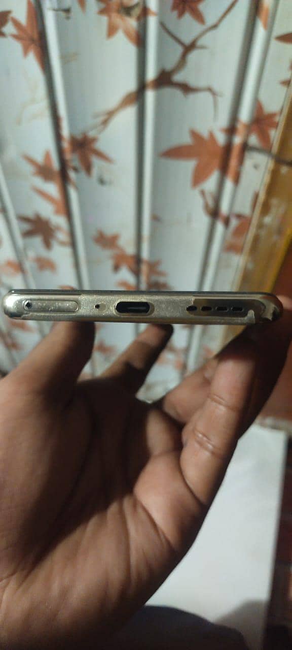 Infinix Note 40 Pro Plus 14