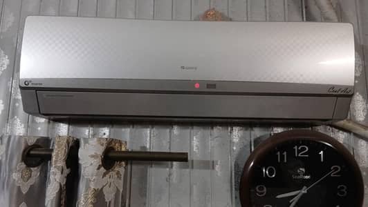 gree 1 ton AC