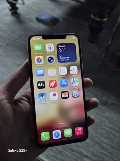 Apple iPhone 11 Pro Max