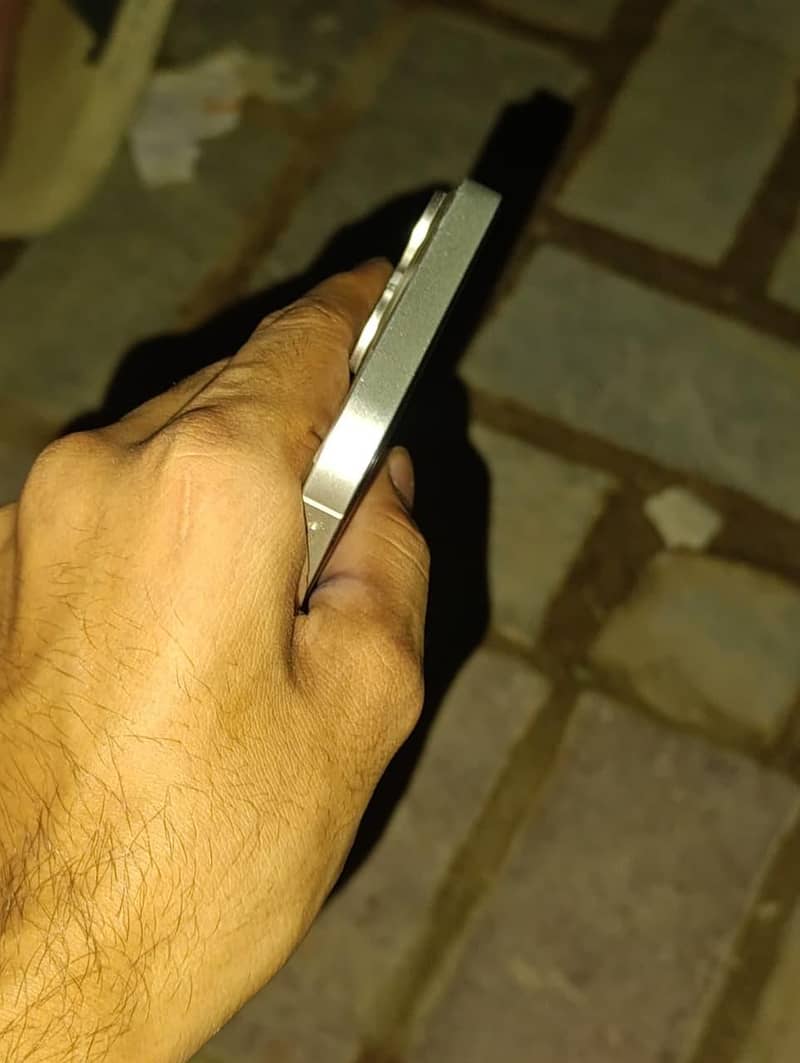 iphone xr 4