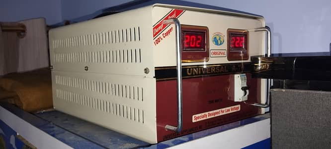 Universal Stabilizer 7000 watts