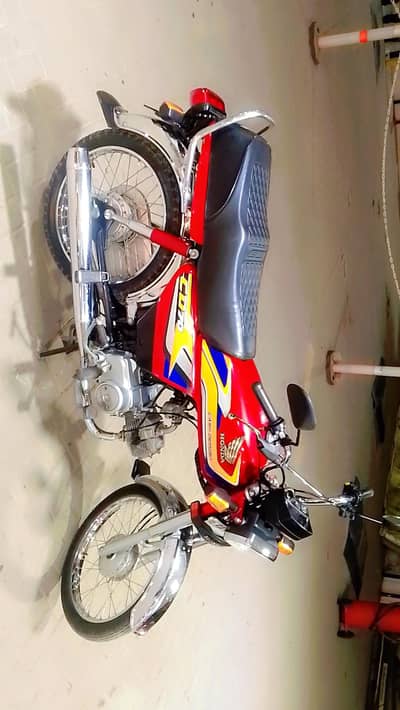 Honda cd70 model 2024/25