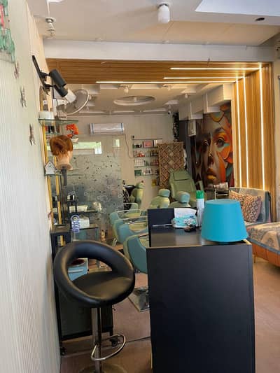Fully Equipped Women's Salon Steup with High Quality Imported products