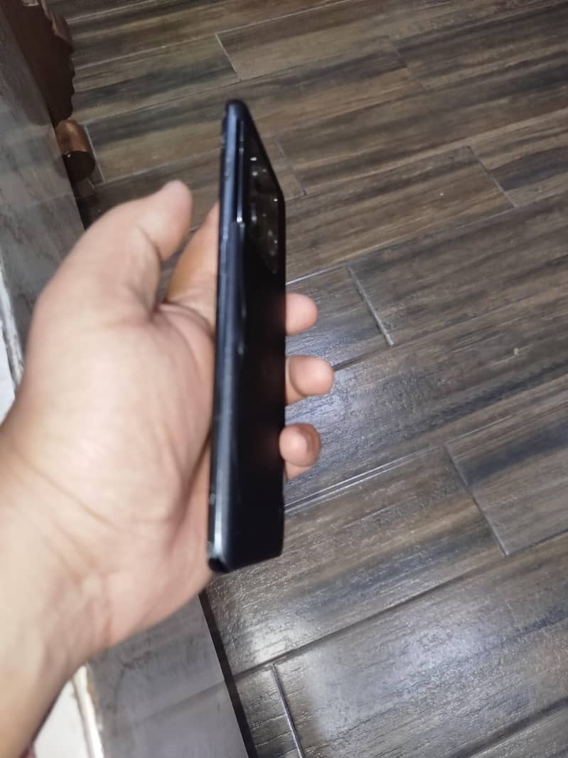 One Plus 10 Pro 1