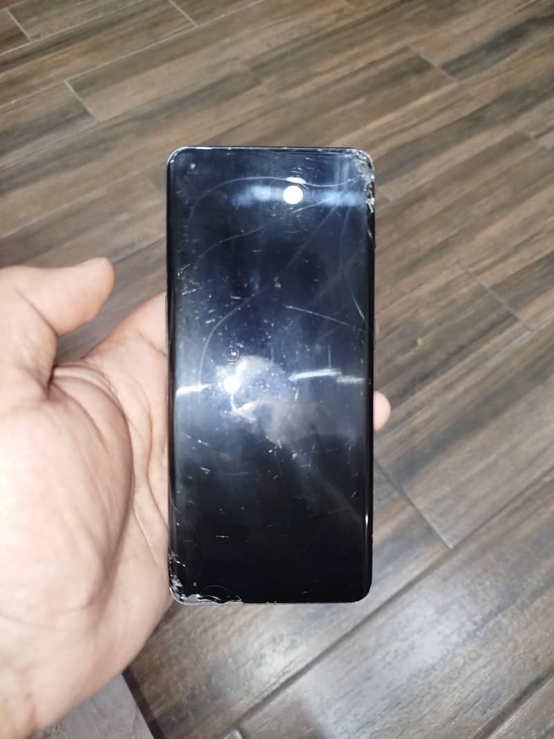 One Plus 10 Pro 5