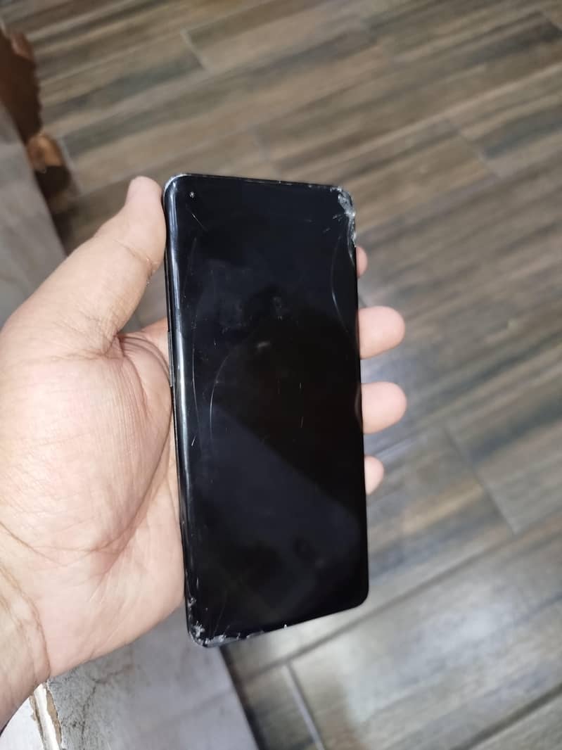 One Plus 10 Pro 6