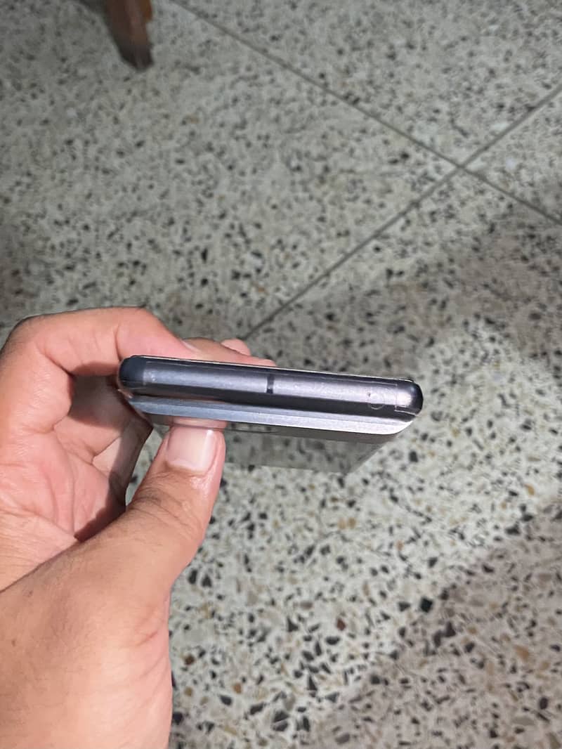 Google Pixel 7 3