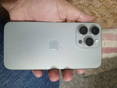 Apple iPhone 15 Pro Max (JV)