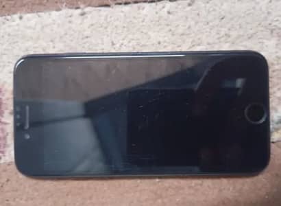 Apple iPhone SE
