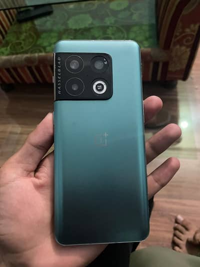 One Plus 10 Pro