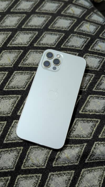 Apple iPhone 12 Pro