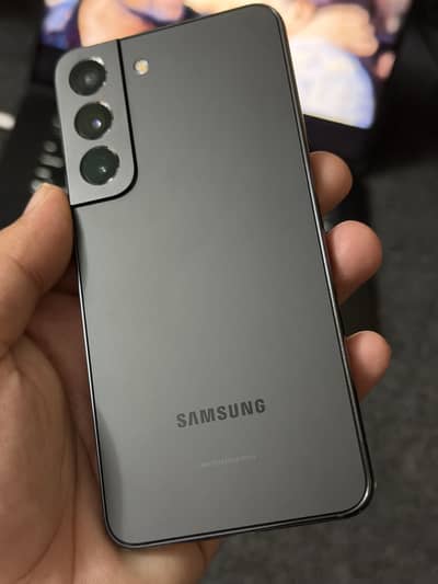 Samsung Galaxy S22