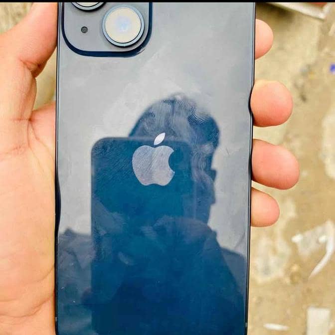 Apple iPhone 14 1