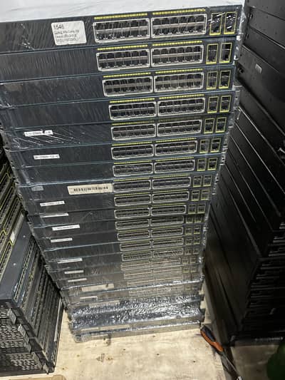 Cisco switch 100poe WS-C2960-24PC-L qty available