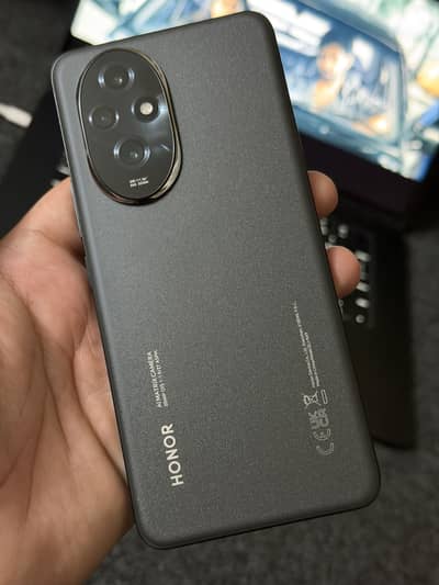 Honor 200