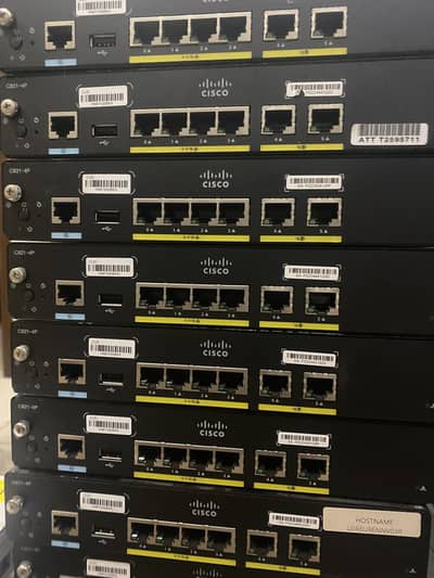 Cisco C921-4P Router